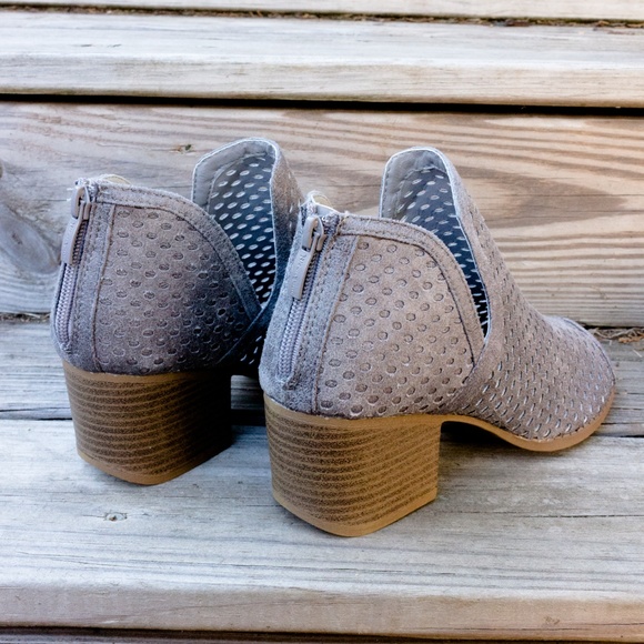 ‘Florence' Booties. - Picture 4 of 7